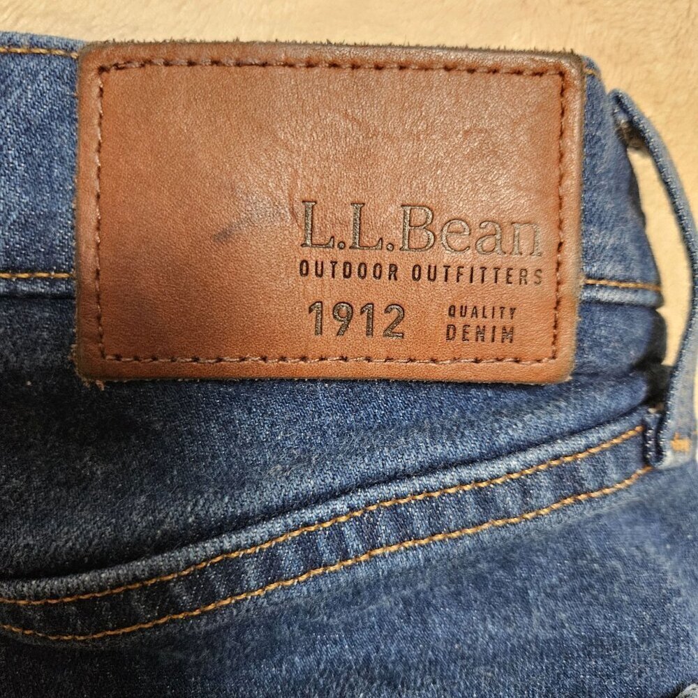 Classic Ll Bean Mens Denim Jeans Vintage Wash 34x32 Standard Fit Outdoor - Picture 7 of 7